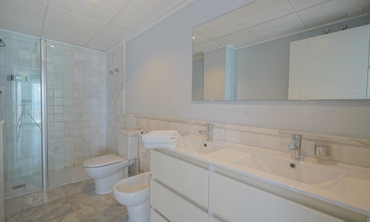 Wiederverkauf - Wohnung -
El Campello