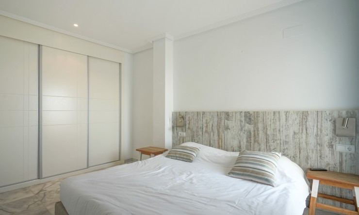 Wiederverkauf - Wohnung -
El Campello