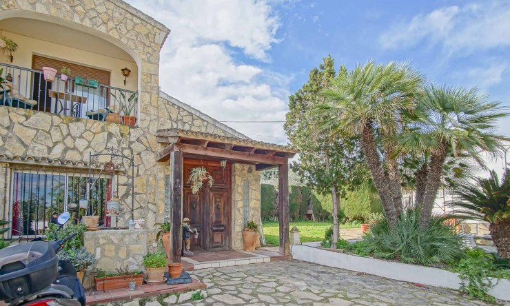 Reventa - Villa -
Denia - La Pedrera