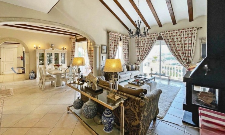Reventa - Villa -
Pedreguer - La Sella