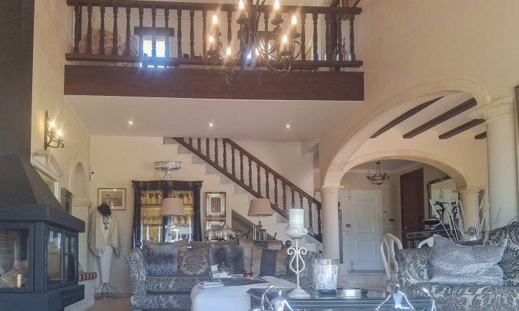 Reventa - Villa -
Pedreguer - La Sella
