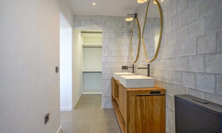 Revente - Villa -
Jávea - Puerta Fenicia