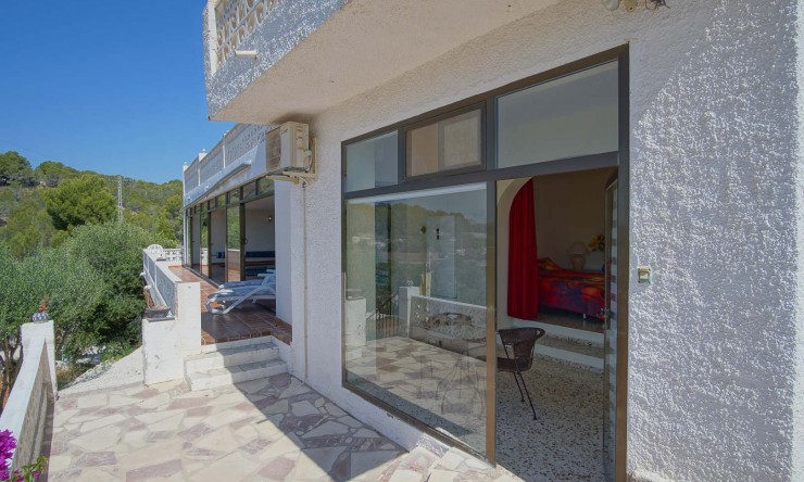 Wiederverkauf - Villa -
Altea - Alhama Springs