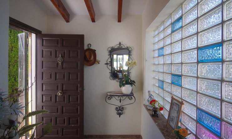 Wiederverkauf - Villa -
Altea - Alhama Springs