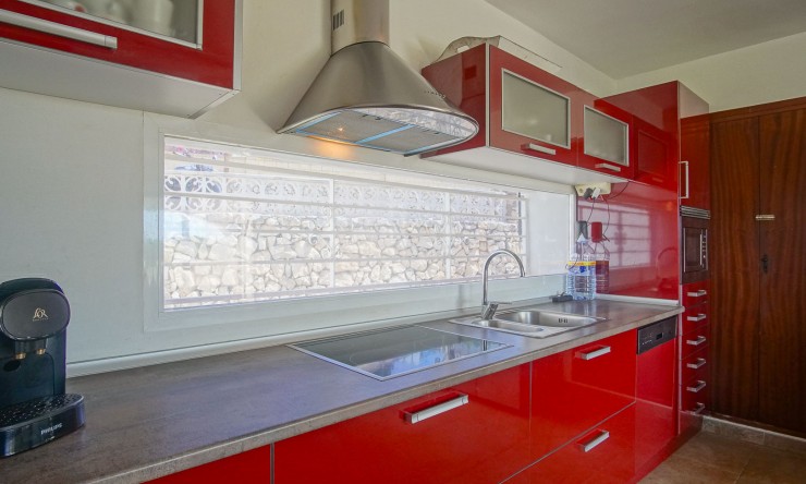 Wiederverkauf - Villa -
Altea - Alhama Springs