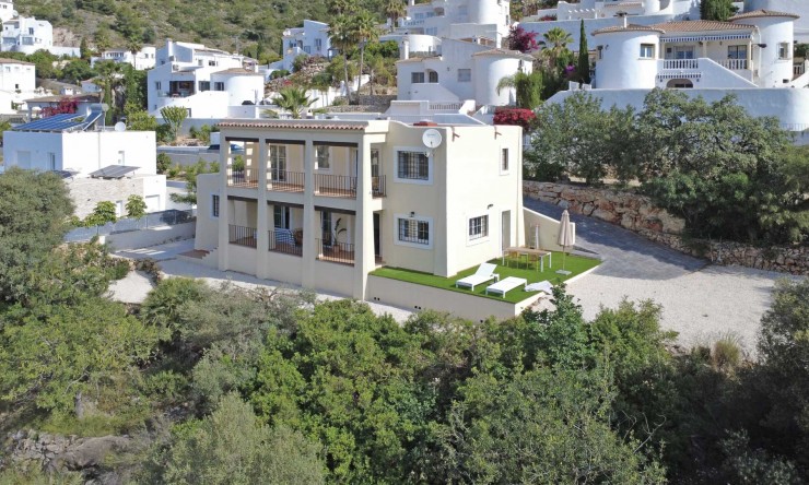 Revente - Villa -
Jalón