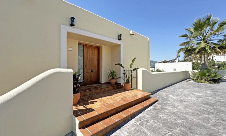 Revente - Villa -
Jalón