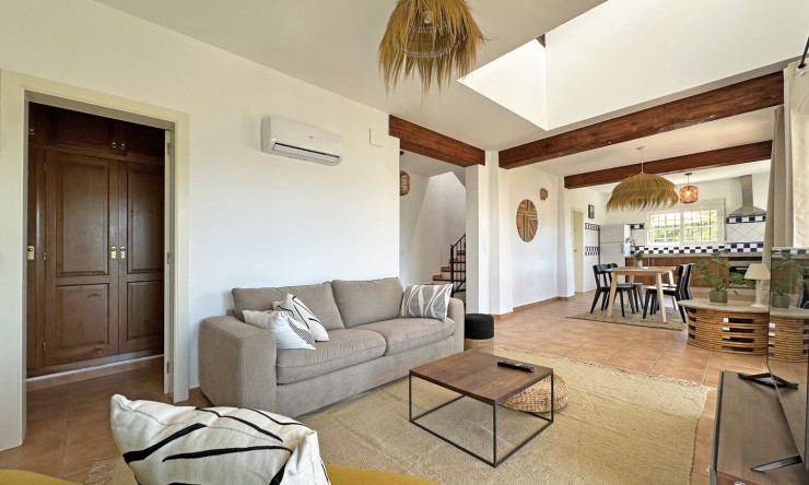 Revente - Villa -
Jalón
