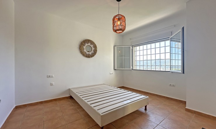 Revente - Villa -
Jalón