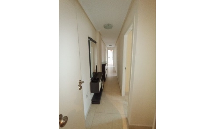 Wiederverkauf - Wohnung -
Calpe