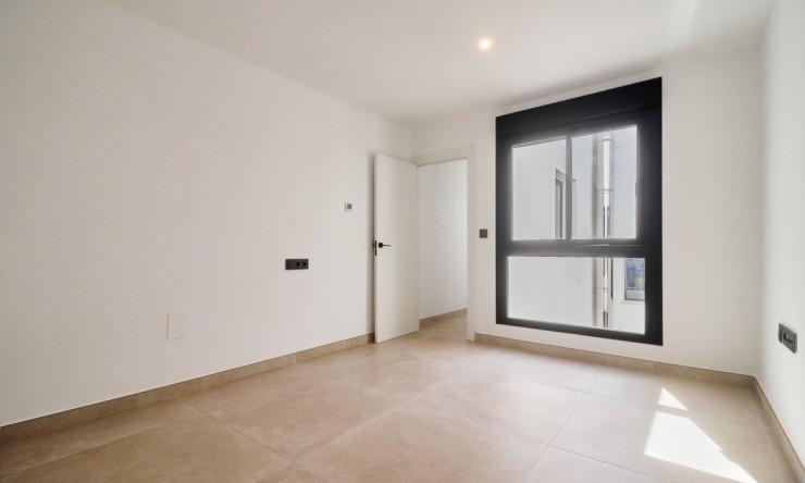 Herverkoop - Appartement -
Fuengirola