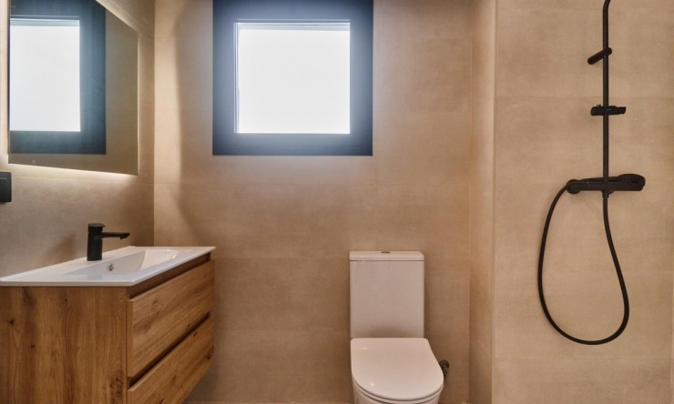 Herverkoop - Appartement -
Fuengirola
