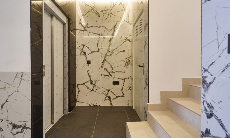 Herverkoop - Appartement -
Fuengirola