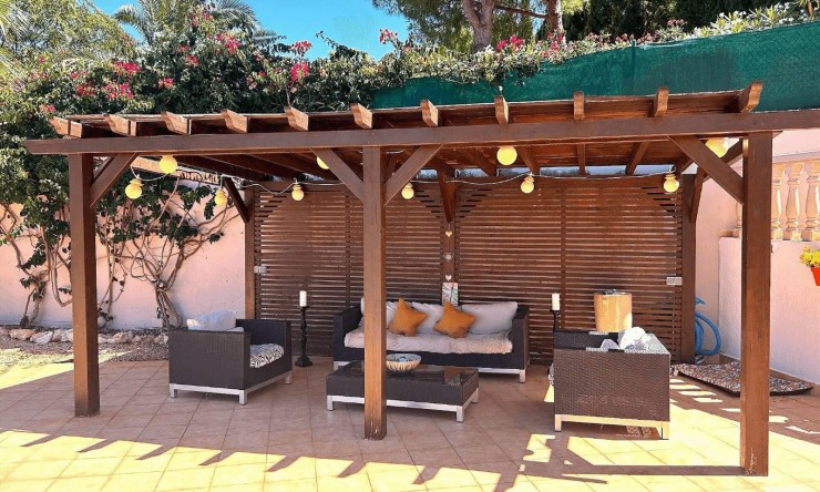 Revente - Villa -
Jávea - Granadella