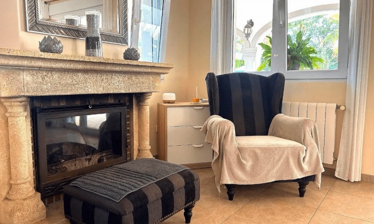 Revente - Villa -
Jávea - Granadella