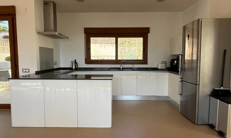 Herverkoop - Villa -
Jávea - Balcon al Mar