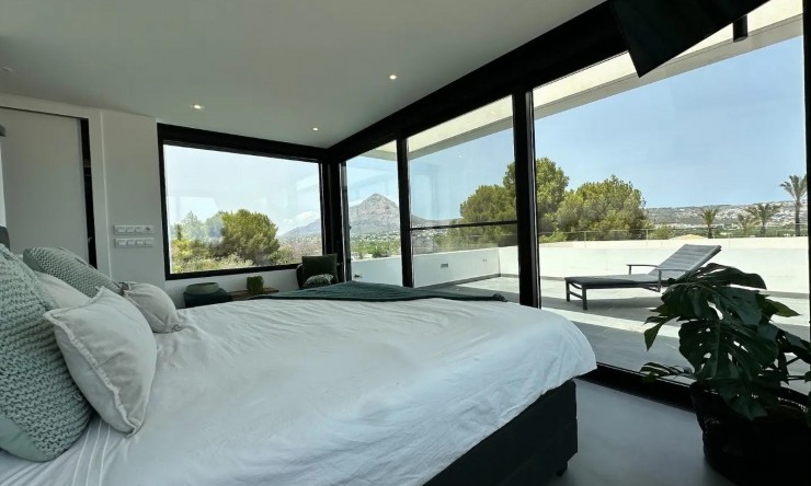 Revente - Villa -
Jávea - Puerta Fenicia
