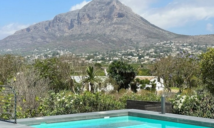 Revente - Villa -
Jávea - Puerta Fenicia