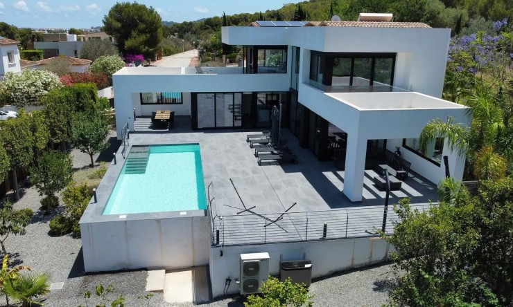 Revente - Villa -
Jávea - Puerta Fenicia