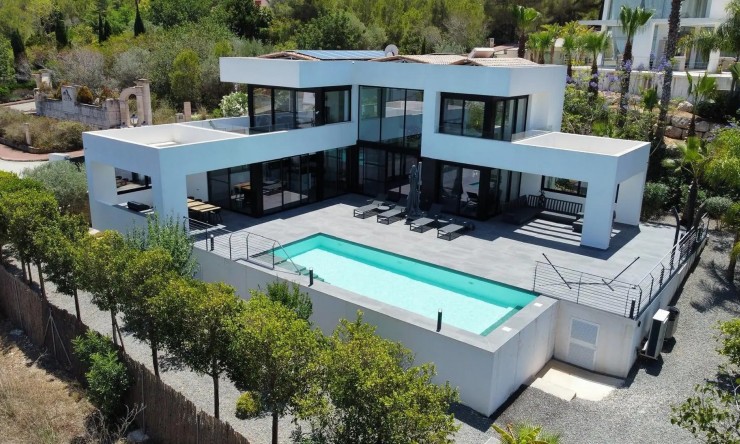Revente - Villa -
Jávea - Puerta Fenicia