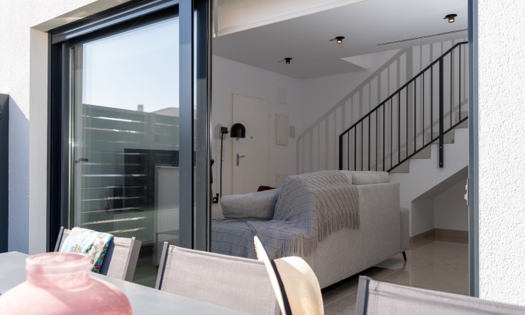 Nowe budownictwo - Kamienica -
Gran Alacant