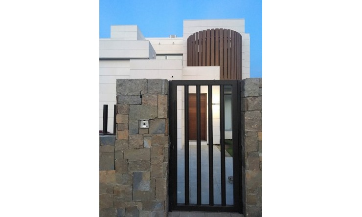 Resale - House -
Mijas Costa