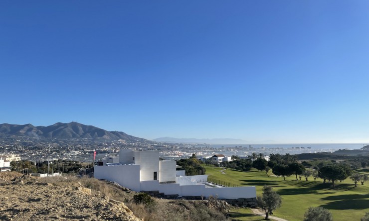 Resale - House -
Mijas Costa