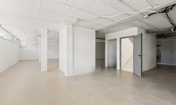 Resale - Villa -
La Nucía