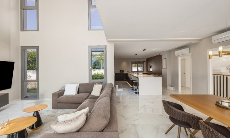 Resale - Villa -
La Nucía