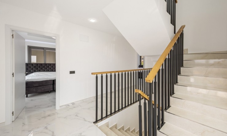 Resale - Villa -
La Nucía