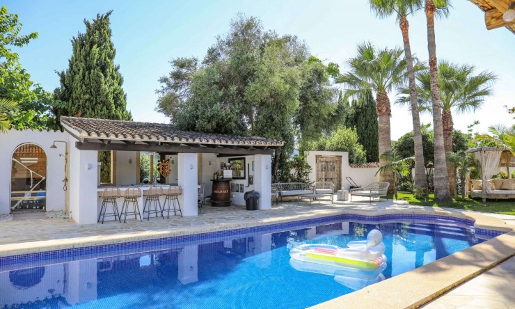 Resale - Villa -
Jávea - Jesús Pobre