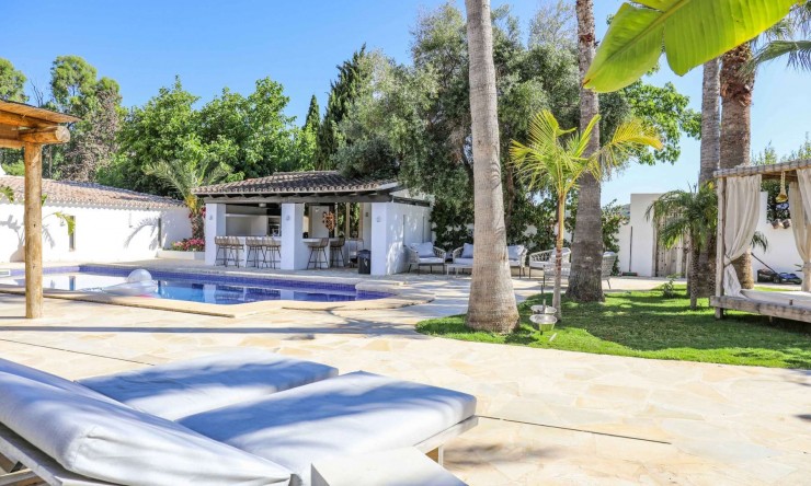 Resale - Villa -
Jávea - Jesús Pobre