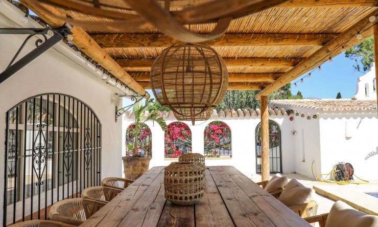 Resale - Villa -
Jávea - Jesús Pobre