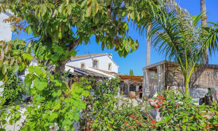 Resale - Villa -
Jávea - Jesús Pobre