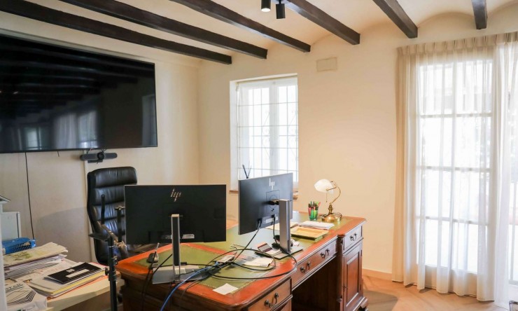 Resale - Villa -
Jávea - Jesús Pobre