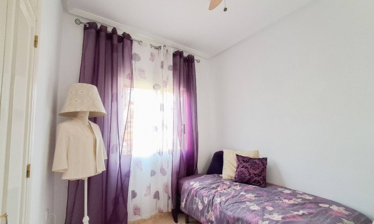 Resale - Villa -
Dehesa de Campoamor