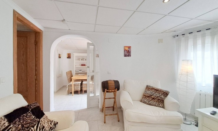 Resale - Villa -
Dehesa de Campoamor