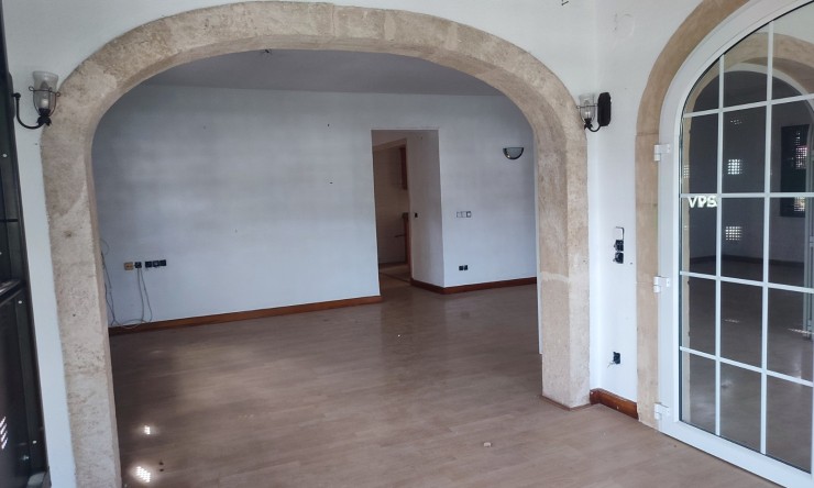Reventa - Villa -
Jávea