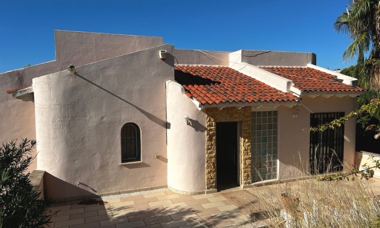 Wiederverkauf - Villa -
Altea la Vella - Altea