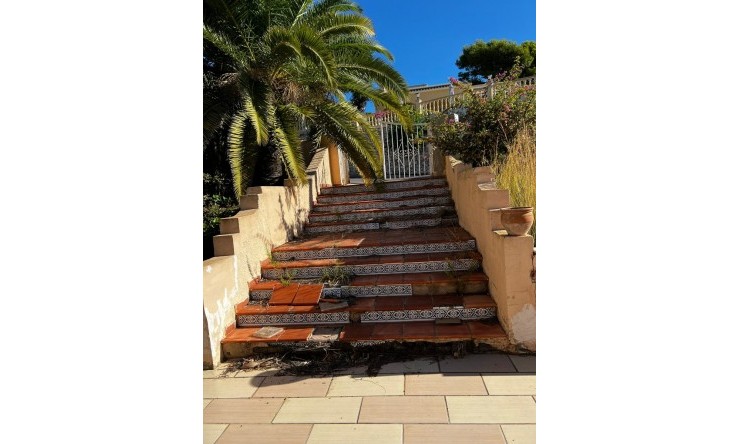 Wiederverkauf - Villa -
Altea la Vella - Altea