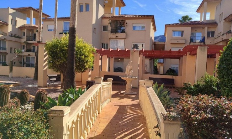 Resale - Apartment -
Albir