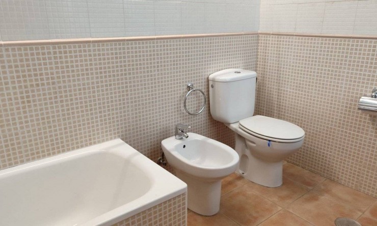 Resale - Apartment -
Albir