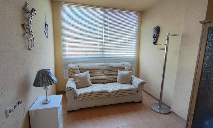 Resale - Apartment -
Albir