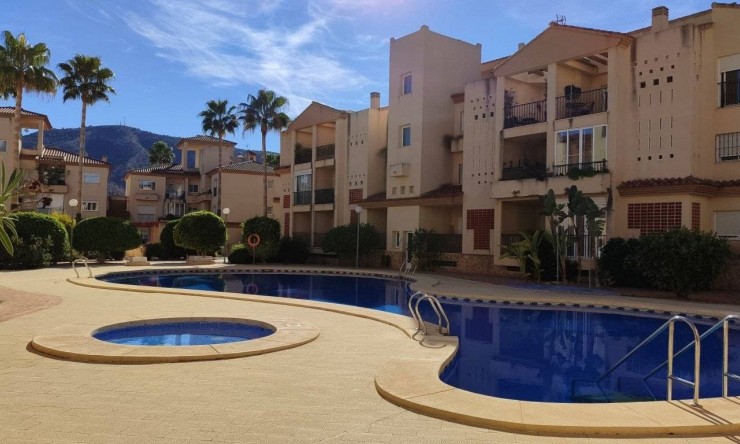 Resale - Apartment -
Albir