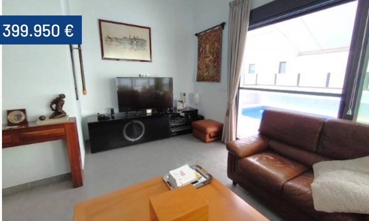 Resale - Villa -
Dolores