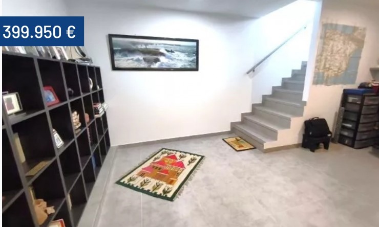 Resale - Villa -
Dolores
