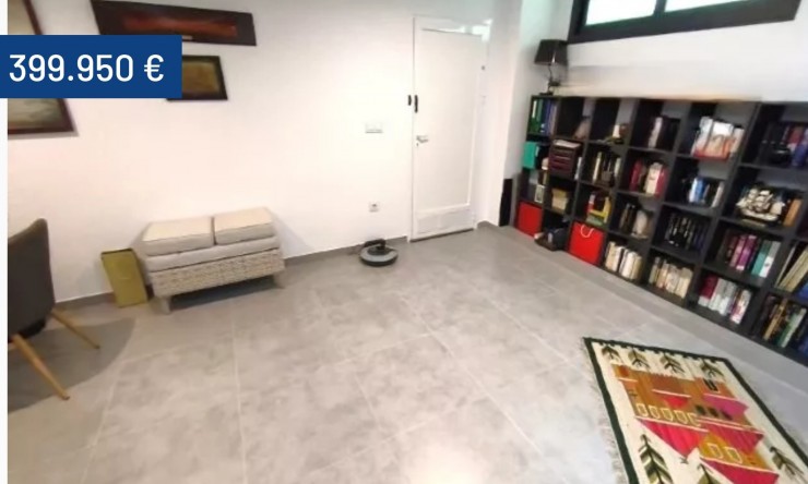 Resale - Villa -
Dolores