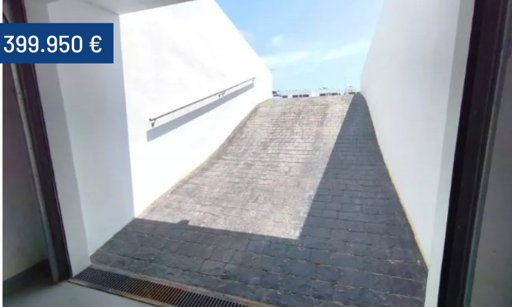 Resale - Villa -
Dolores