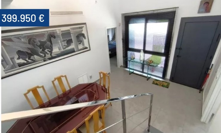 Resale - Villa -
Dolores
