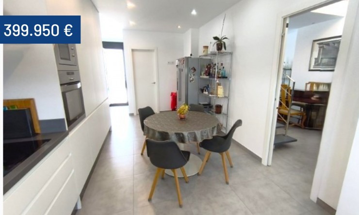 Resale - Villa -
Dolores